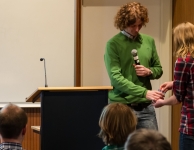 Een onschuldige hand bepaalt de volgorde van de presentaties